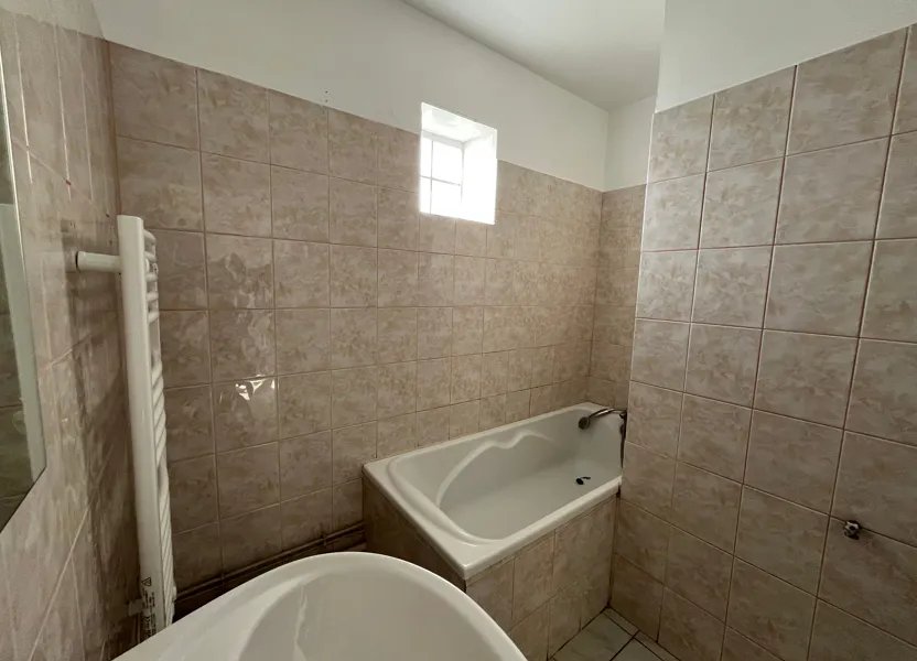 Maison à louer, 61m², Tonnay-Charente