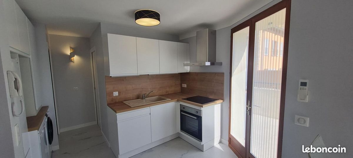 Appartement à louer, 37m², Grasse