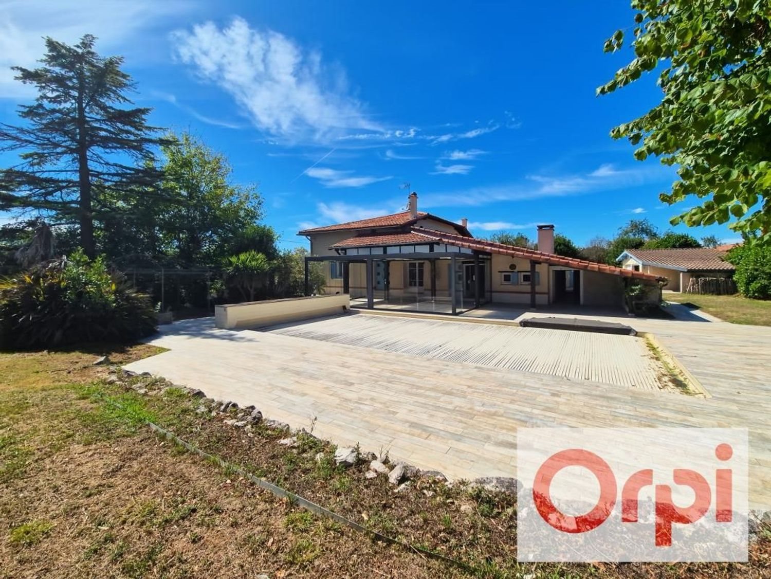 Maison à vendre, 288m², Le Burgaud