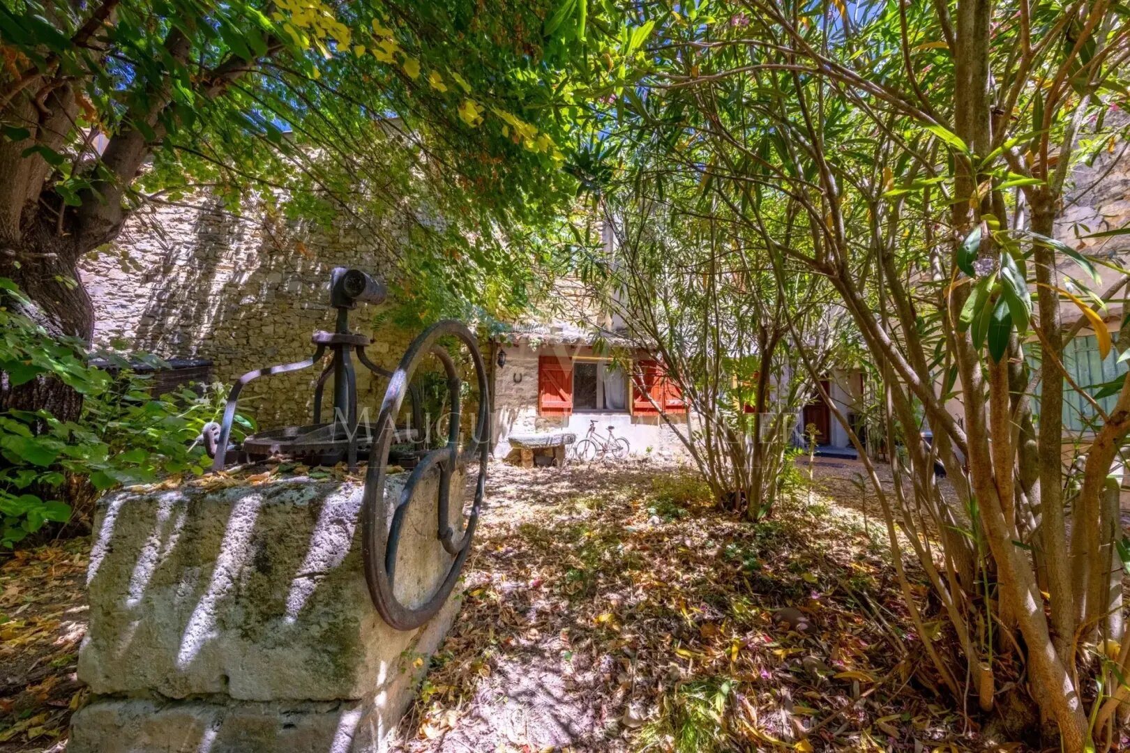Maison à vendre, 390m², Lansargues
