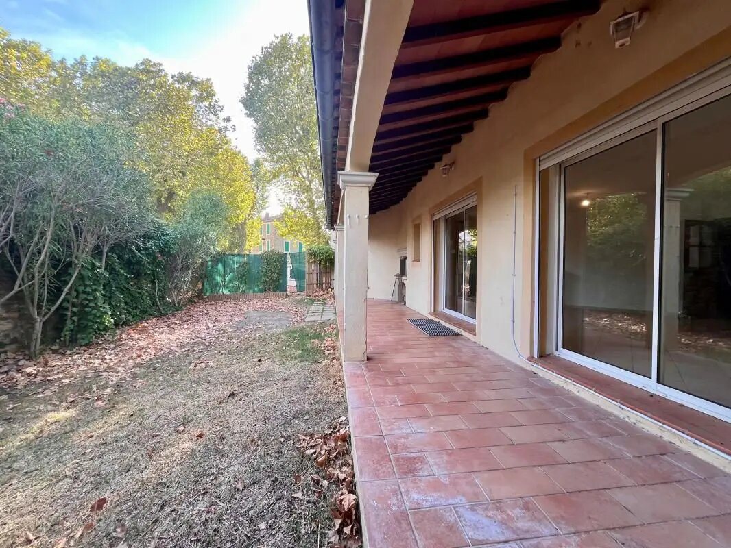 Maison à louer, 108m², Grans