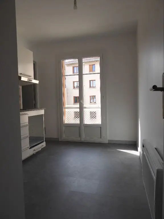Appartement à louer, 55m², Salon-de-Provence