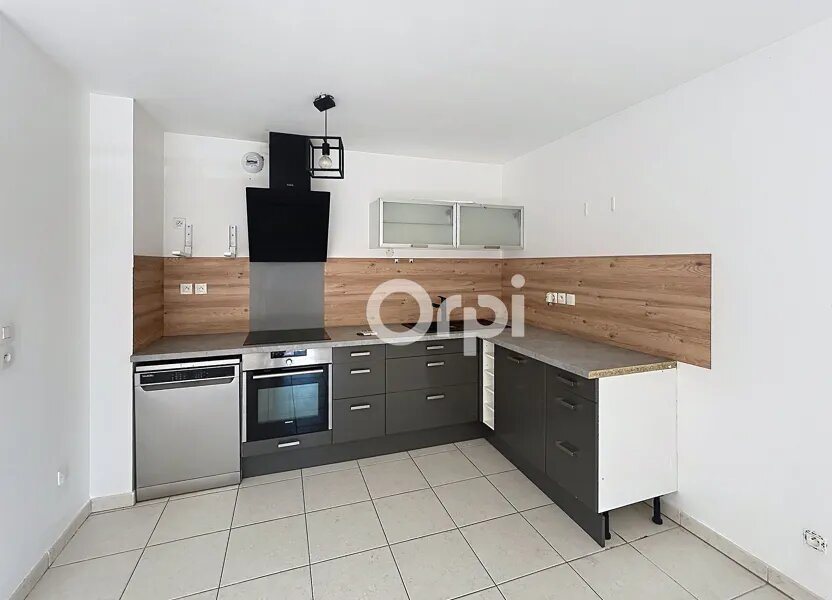 Appartement à louer, 66m², La Fare-les-Oliviers