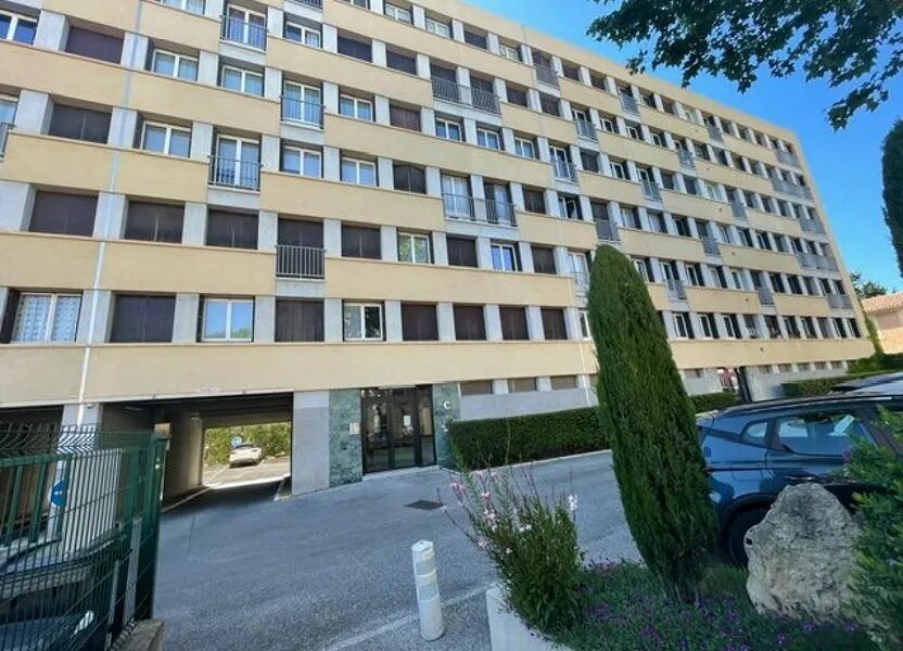 Appartement à vendre, 77m², Salon-de-Provence