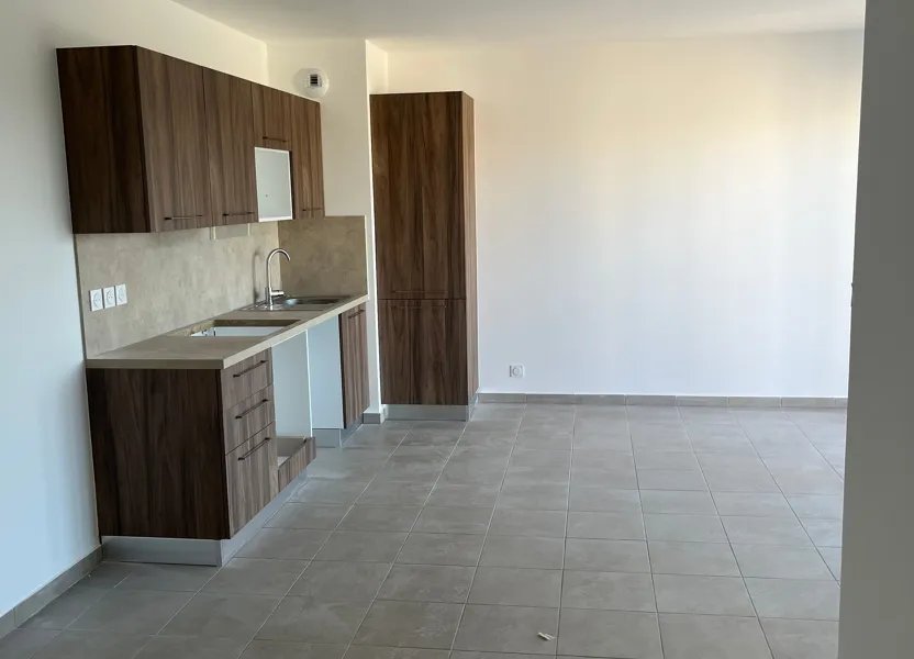 Appartement à louer, 56m², Arles