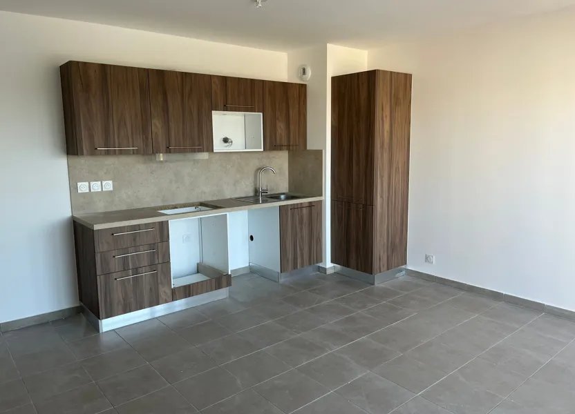 Appartement à louer, 56m², Arles