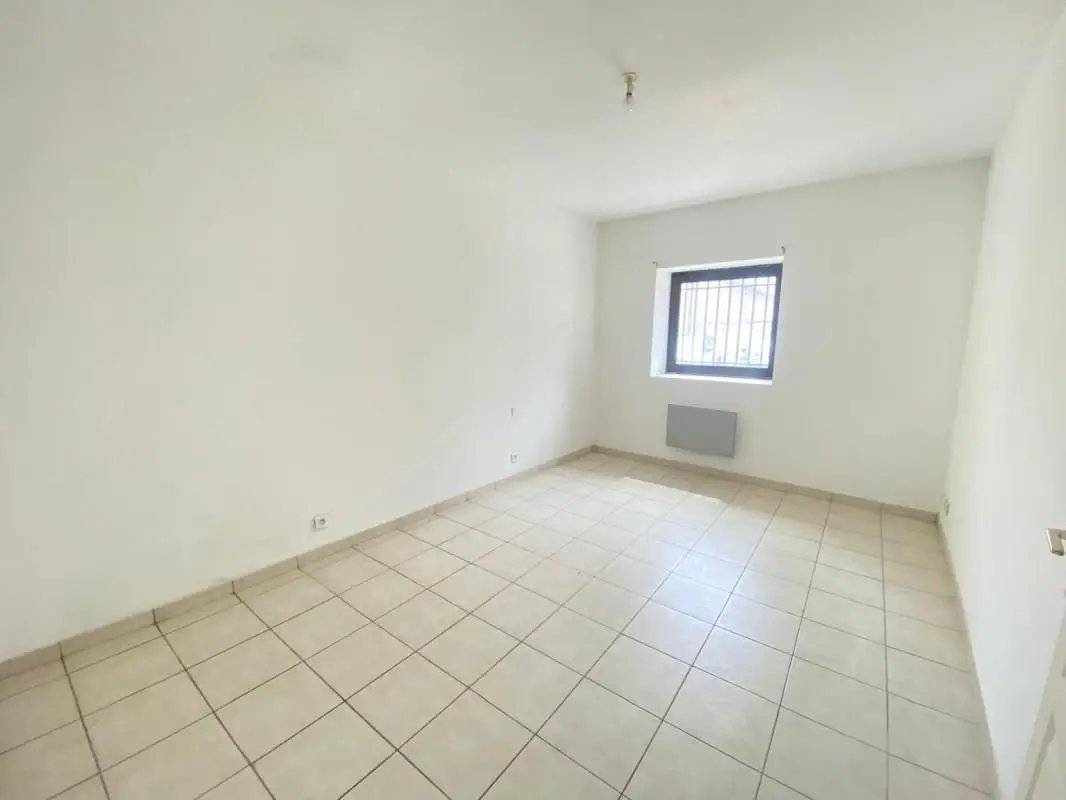 Appartement à louer, 88m², Cheval-Blanc