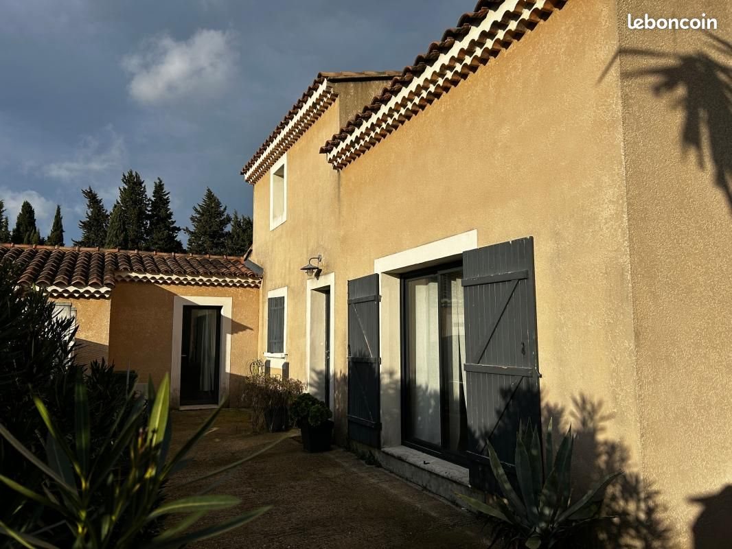 Maison à vendre, 133m², Rognonas