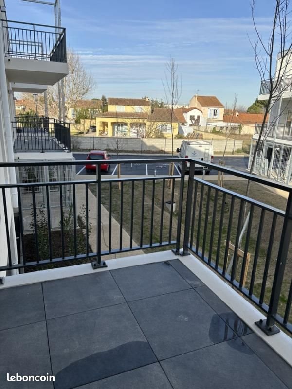 Appartement à louer, 39m², Arles