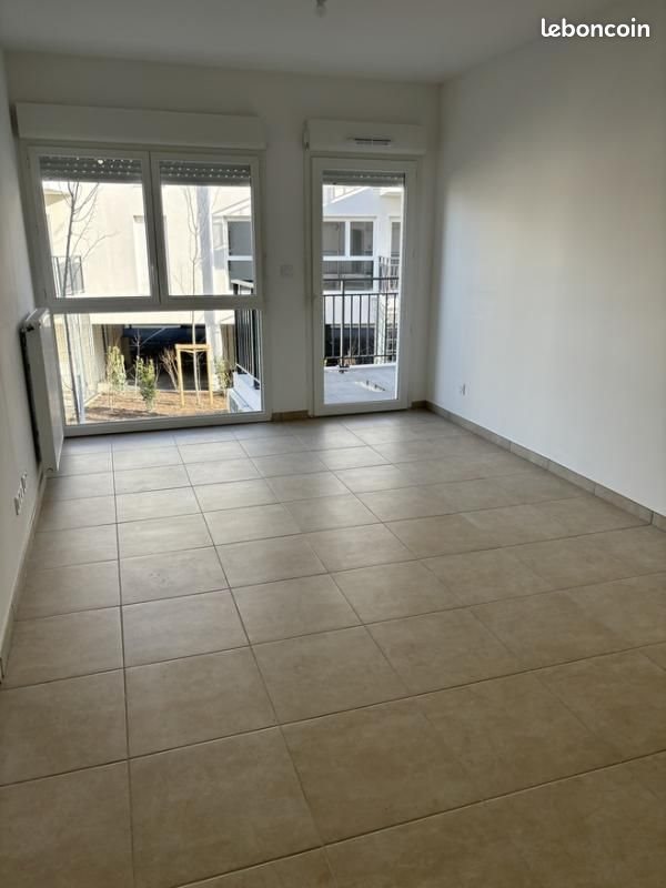 Appartement à louer, 39m², Arles