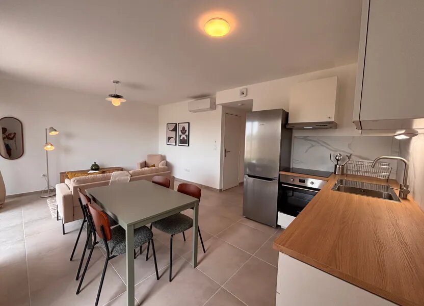 Maison à louer, 85m², Saint-Martin-de-Crau