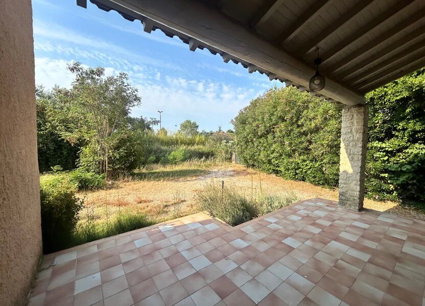 Maison à louer, 99m², Rognonas