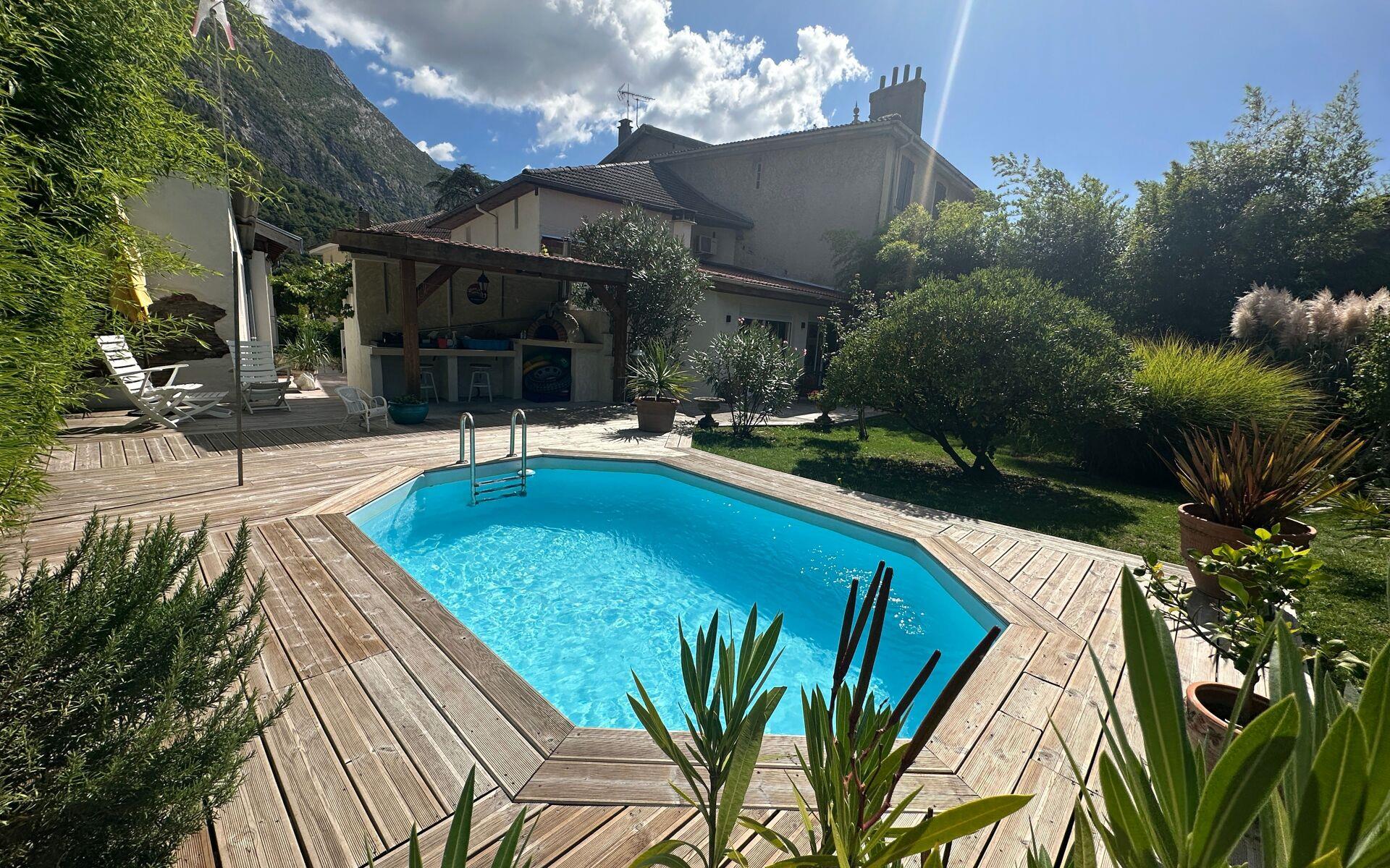 Maison à vendre, 167m², Saint-Egrève