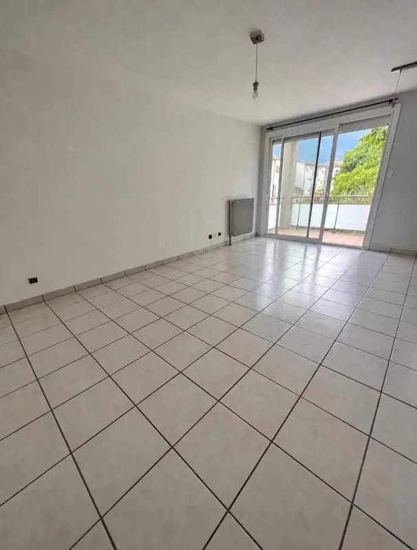 Appartement à louer, 80m², Saint-Egrève