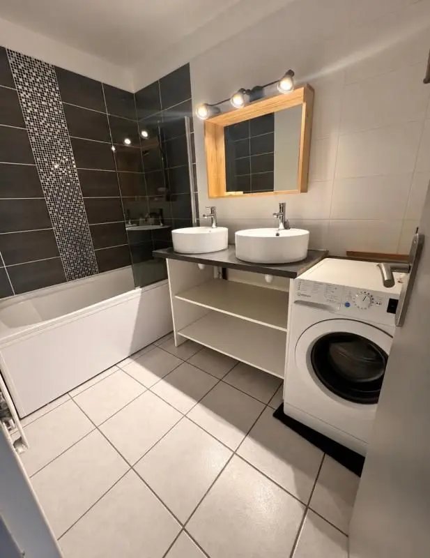 Appartement à louer, 80m², Saint-Egrève