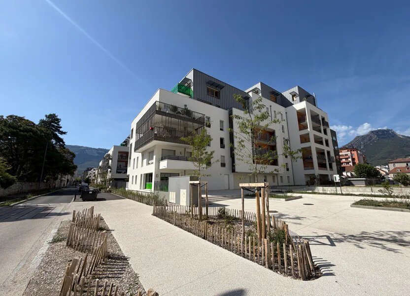 Appartement à vendre, 67m², Grenoble