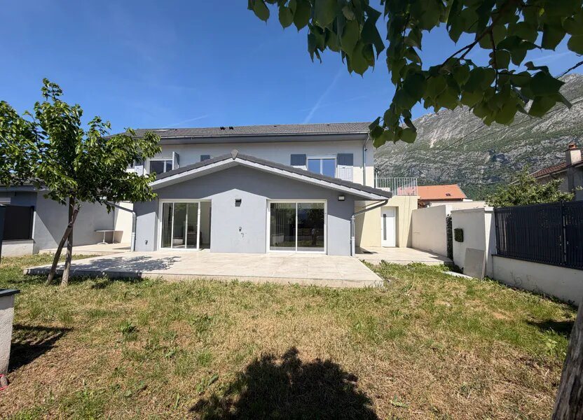 Maison à vendre, 149m², Saint-Egrève