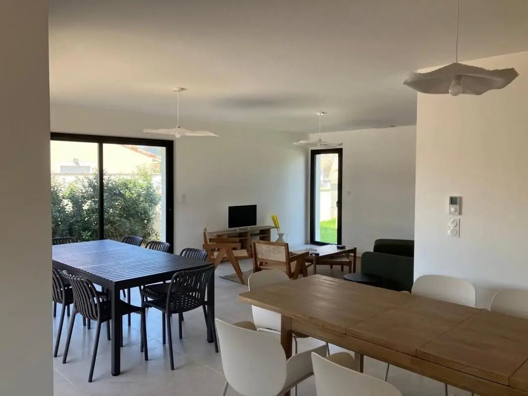 Maison à louer, 169m², Le Teich