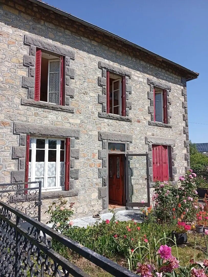 Maison à vendre, 114m², Villossanges