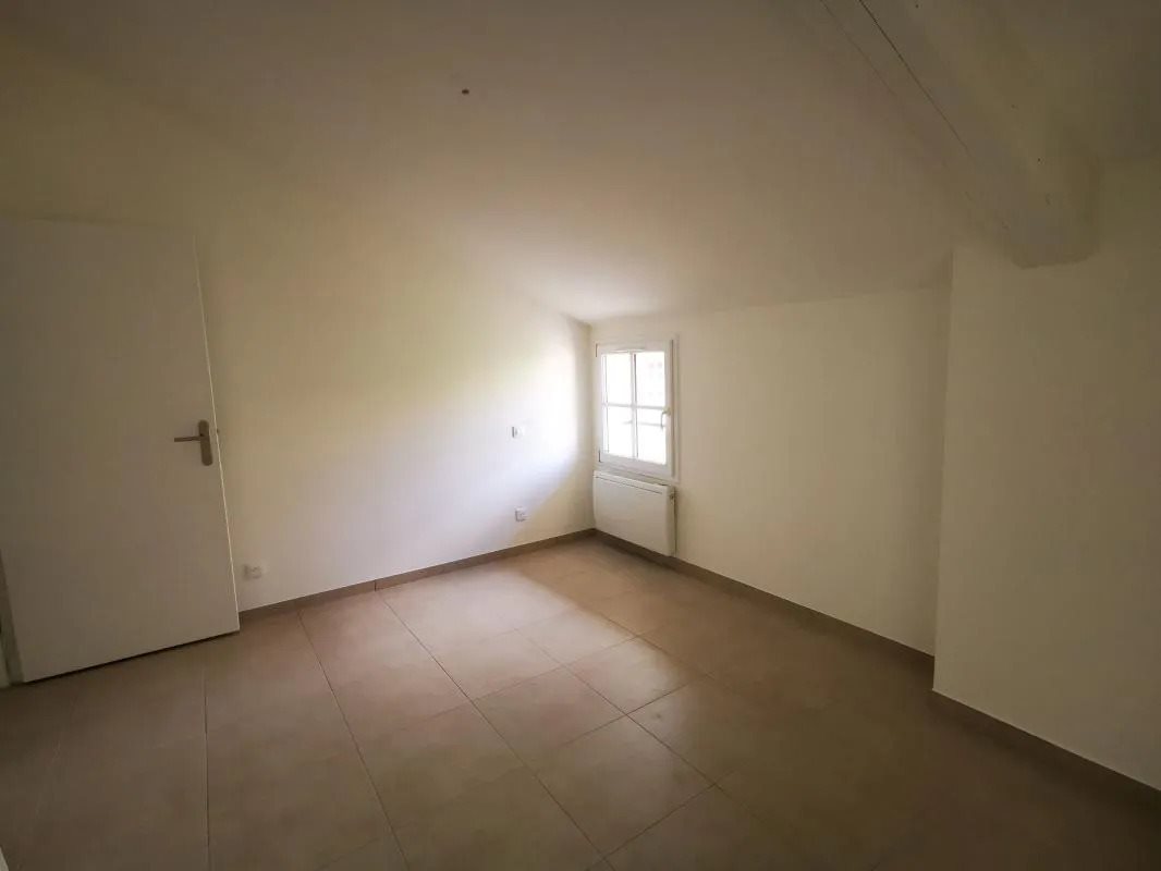 Appartement à louer, 41m², Villeneuve-lès-Avignon