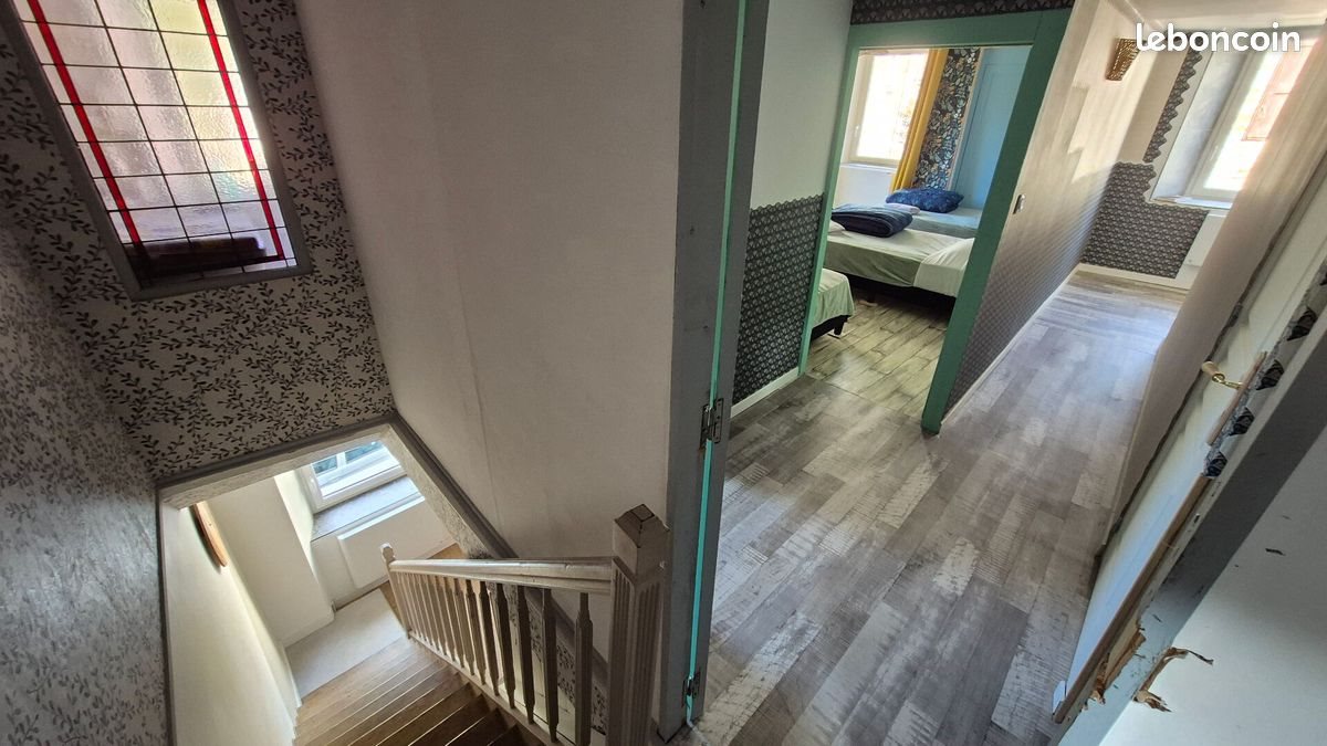 Maison à vendre, 160m², Saint-Chély-d'Aubrac