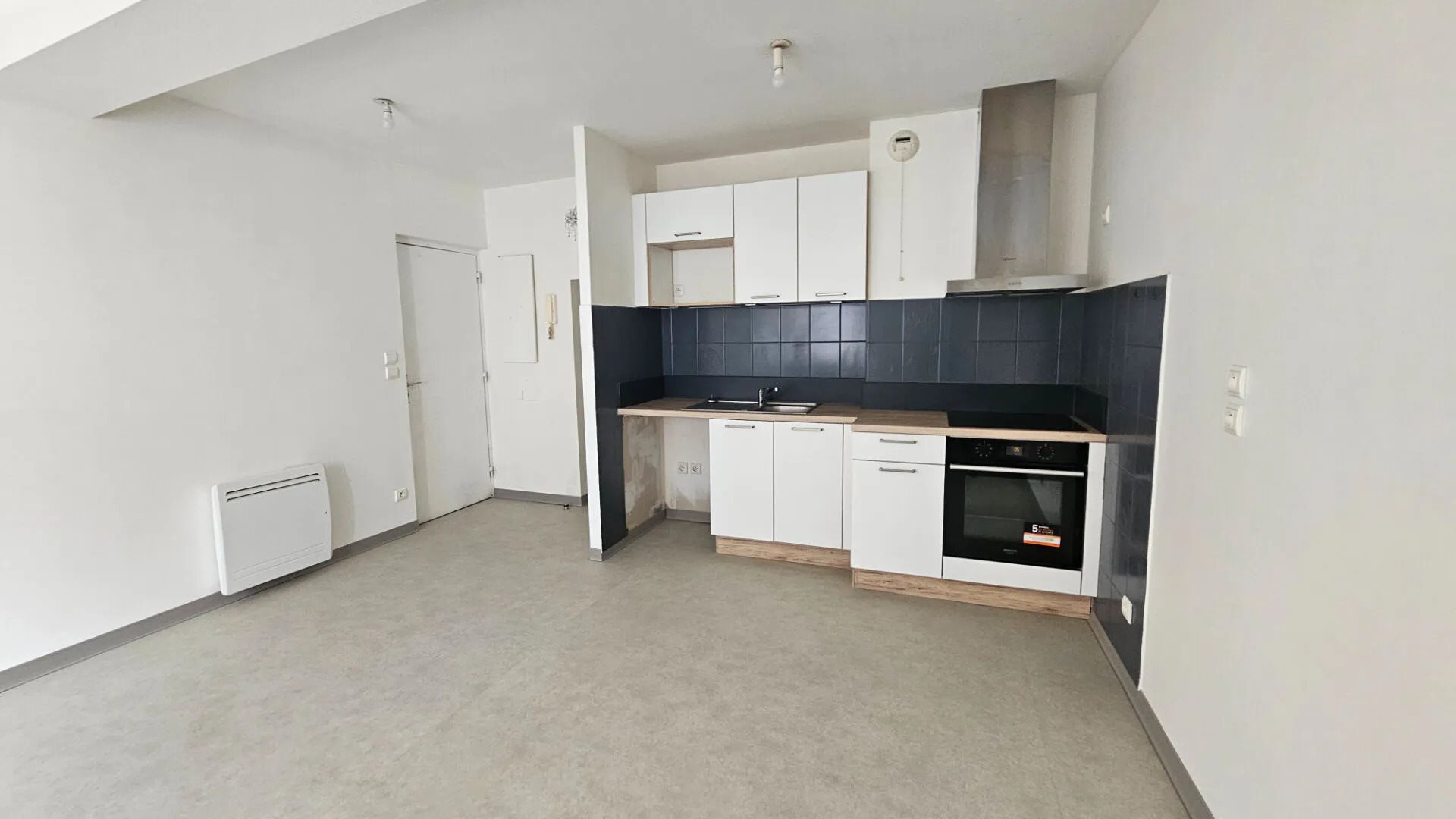 Appartement à louer, 48m², Saint-Geniez-d'Olt