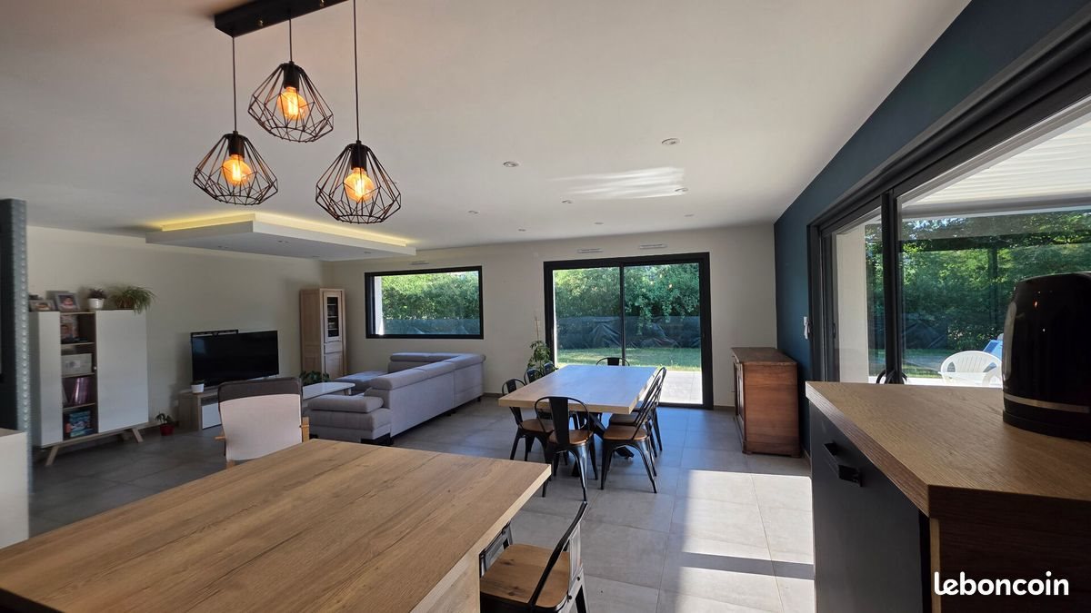Maison à vendre, 120m², Agen-d'Aveyron