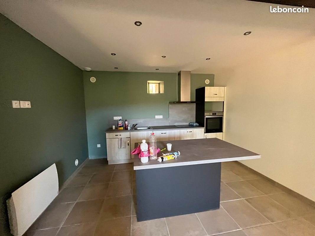 Maison à louer, 140m², Espalion