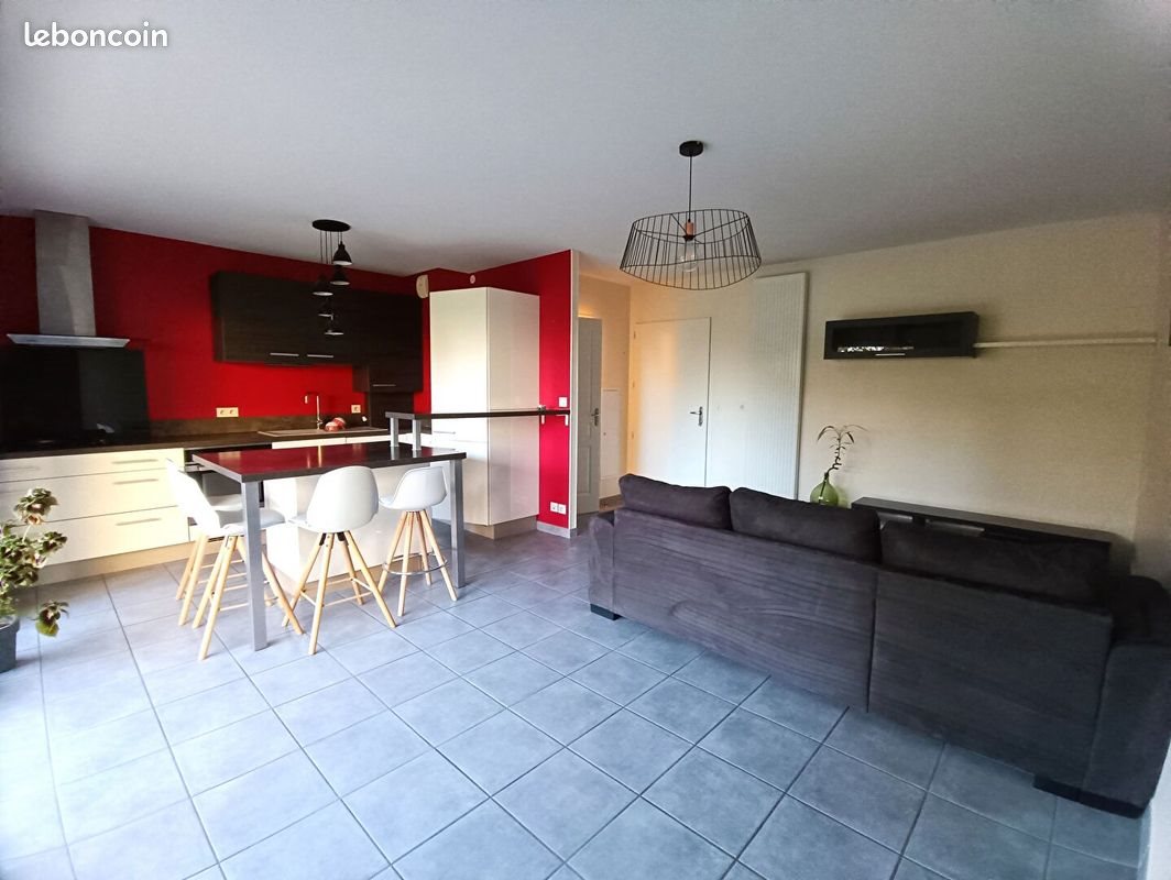 Appartement à louer, 47m², Luc-la-Primaube
