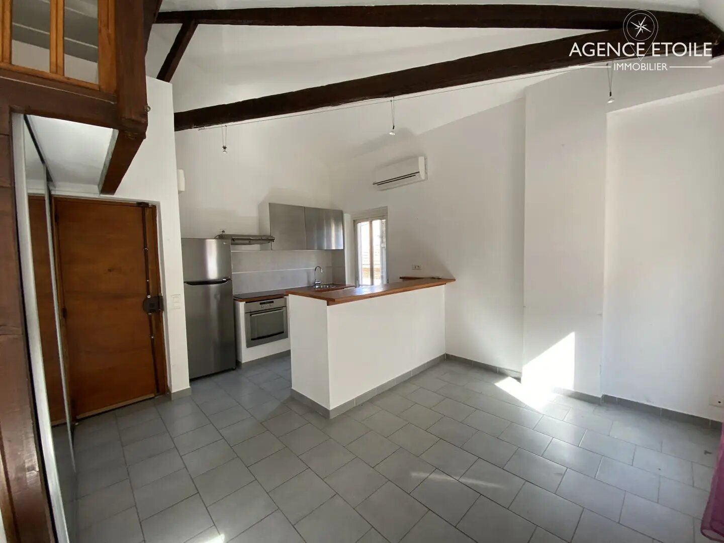 Appartement à louer, 25m², Marseille 10ème