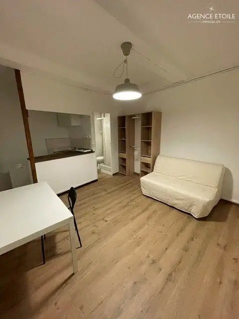 Appartement à louer, 17m², Aix-en-Provence