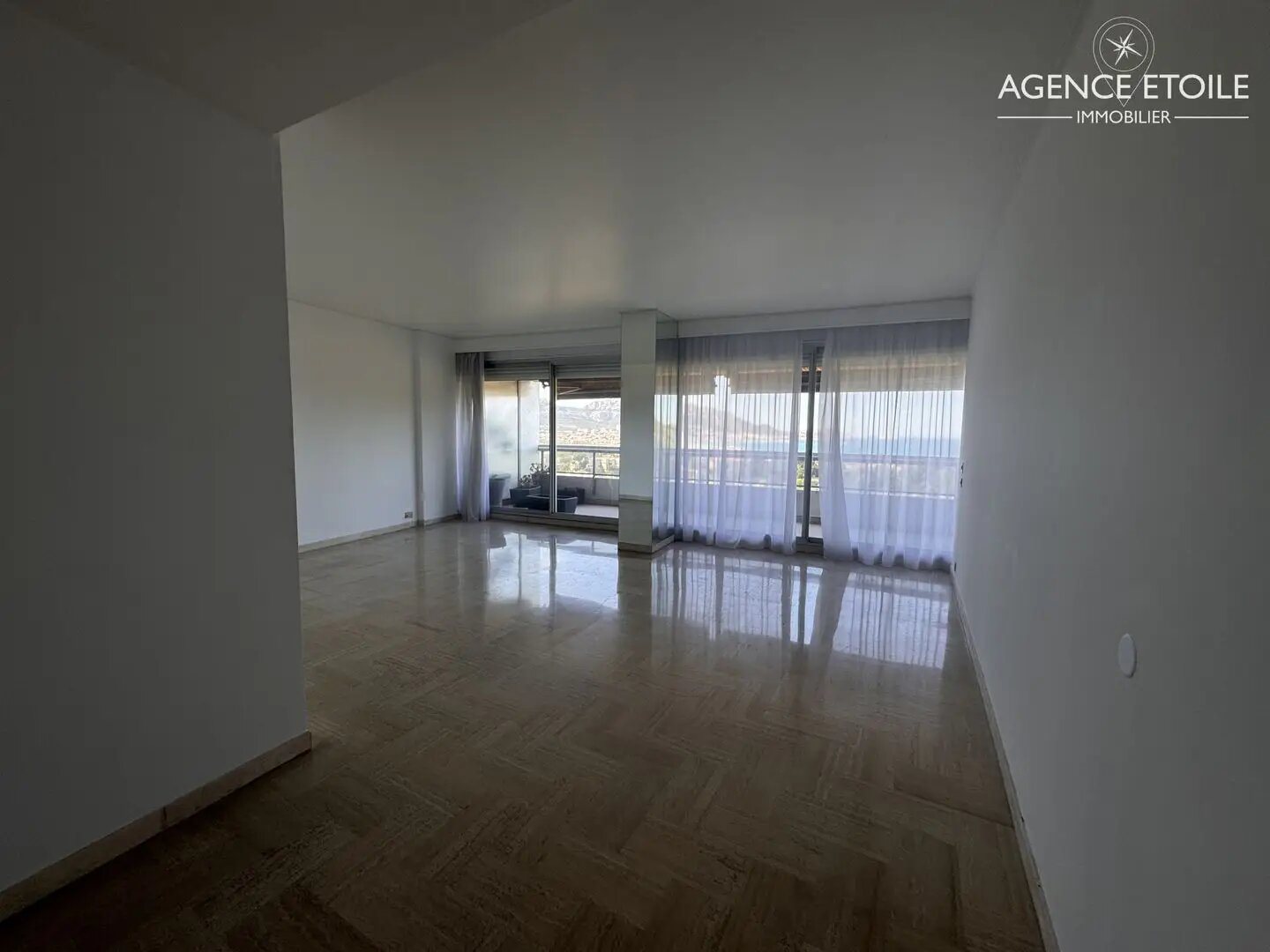 Appartement à louer, 105m², Marseille 8ème