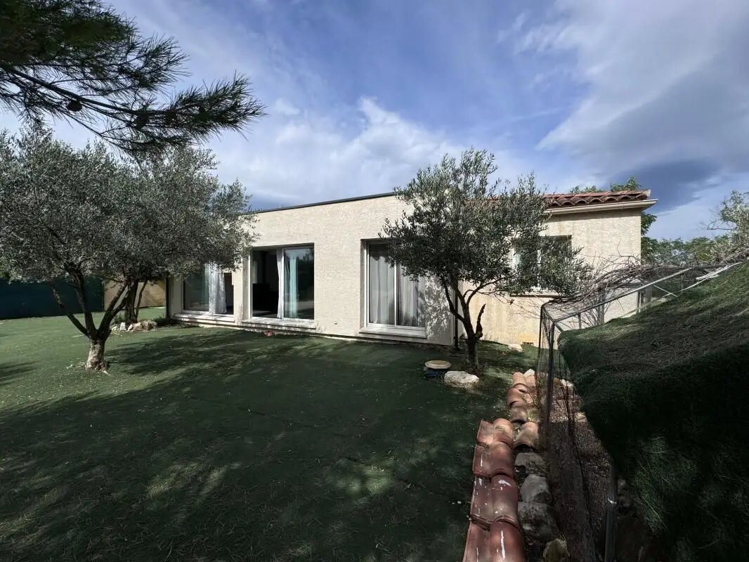 Maison à louer, 114m², Saint-Paul-et-Valmalle