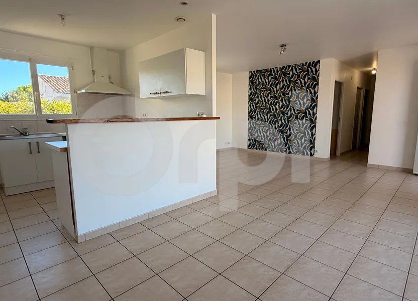 Maison à louer, 85m², Saint-Paul-et-Valmalle