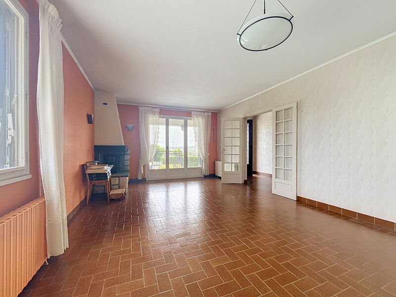 Maison à vendre, 138m², Saint-Pierre-la-Garenne