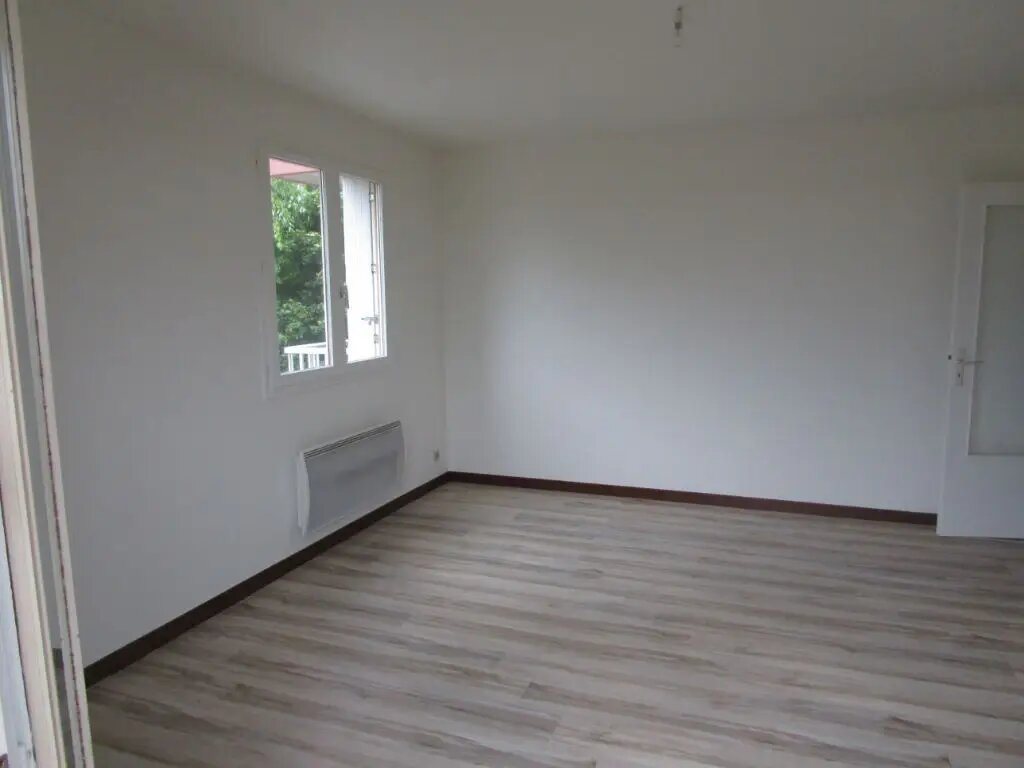Appartement à louer, 60m², Vonnas