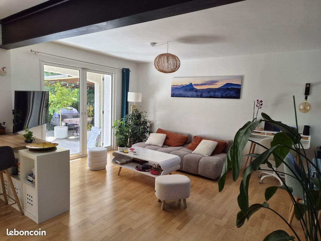 Maison à louer, 84m², Saint-Gély-du-Fesc