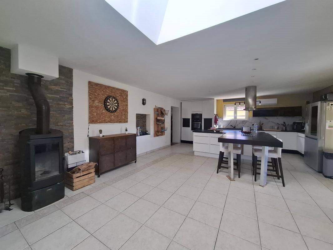 Maison à vendre, 180m², Saujon