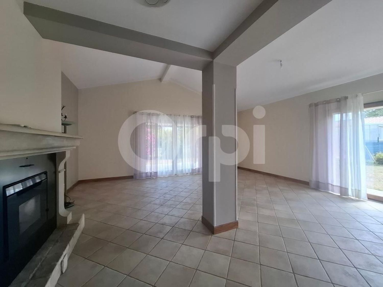 Maison à vendre, 157m², Corme-Écluse