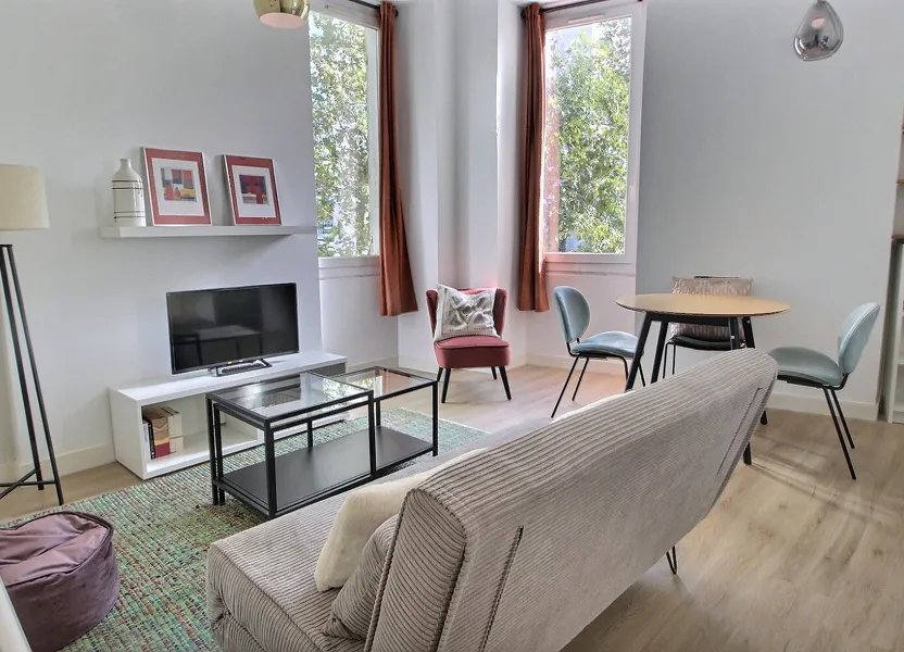 Appartement à louer, 31m², Marseille 5ème