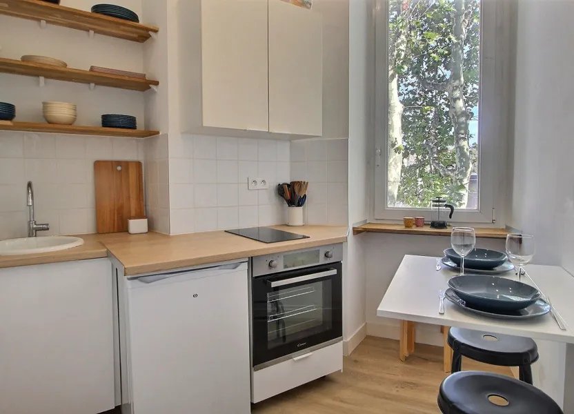 Appartement à louer, 31m², Marseille 5ème