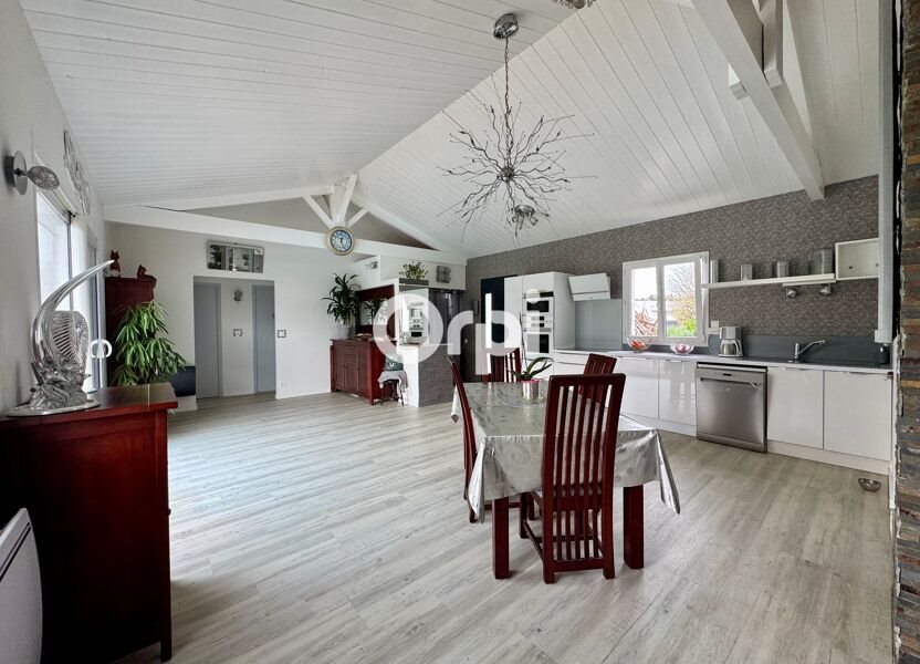 Maison à vendre, 107m², L'Eguille