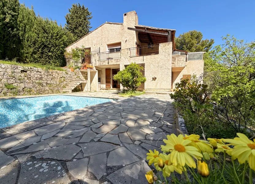 Maison à vendre, 197m², Grasse
