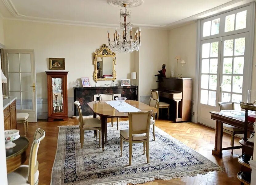 Maison à vendre, 406m², Angoulême