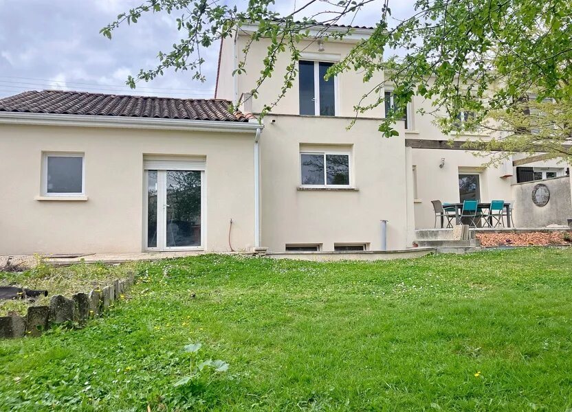 Maison à vendre, 125m², Soyaux