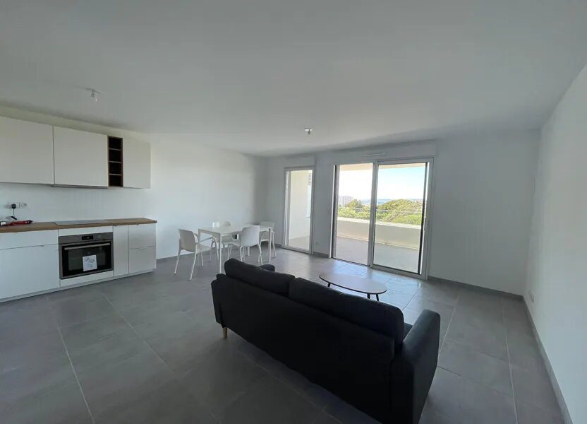 Appartement à louer, 70m², Marseille 9ème