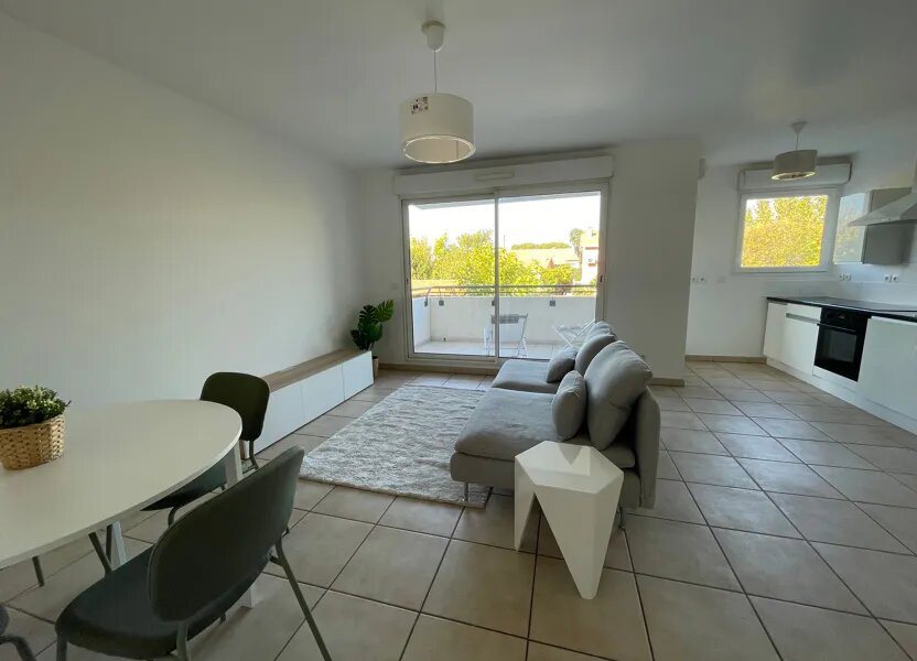 Appartement à louer, 46m², Marseille 8ème