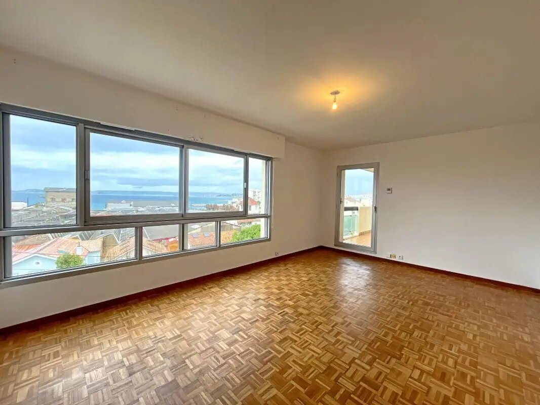 Appartement à louer, 57m², Marseille 8ème