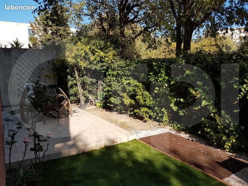 Appartement à louer, 50m², Marseille 8ème