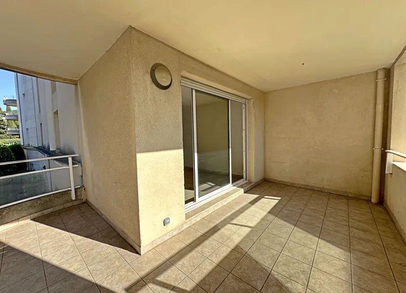 Appartement à louer, 50m², Marseille 8ème